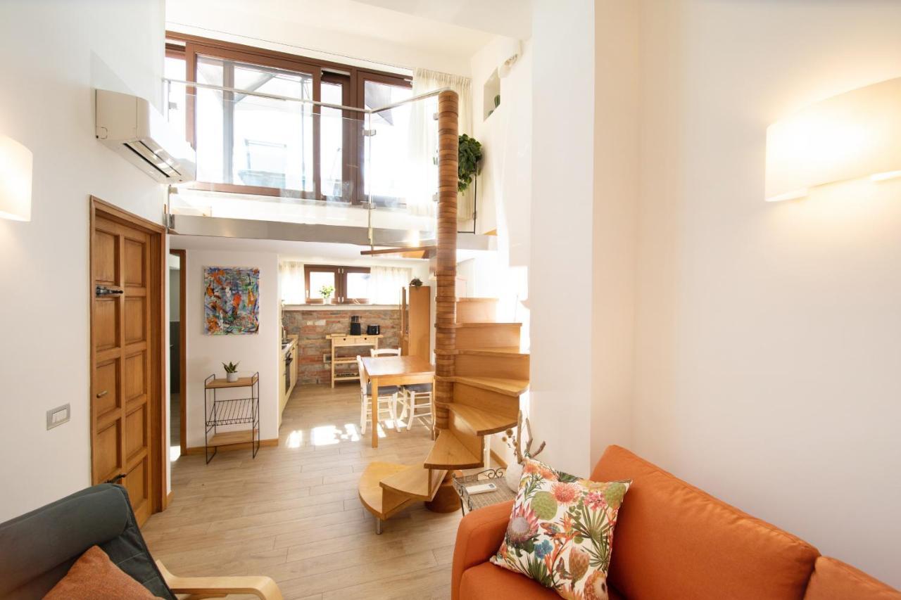 Rooftop Delight With Terrace Lucca Exterior foto