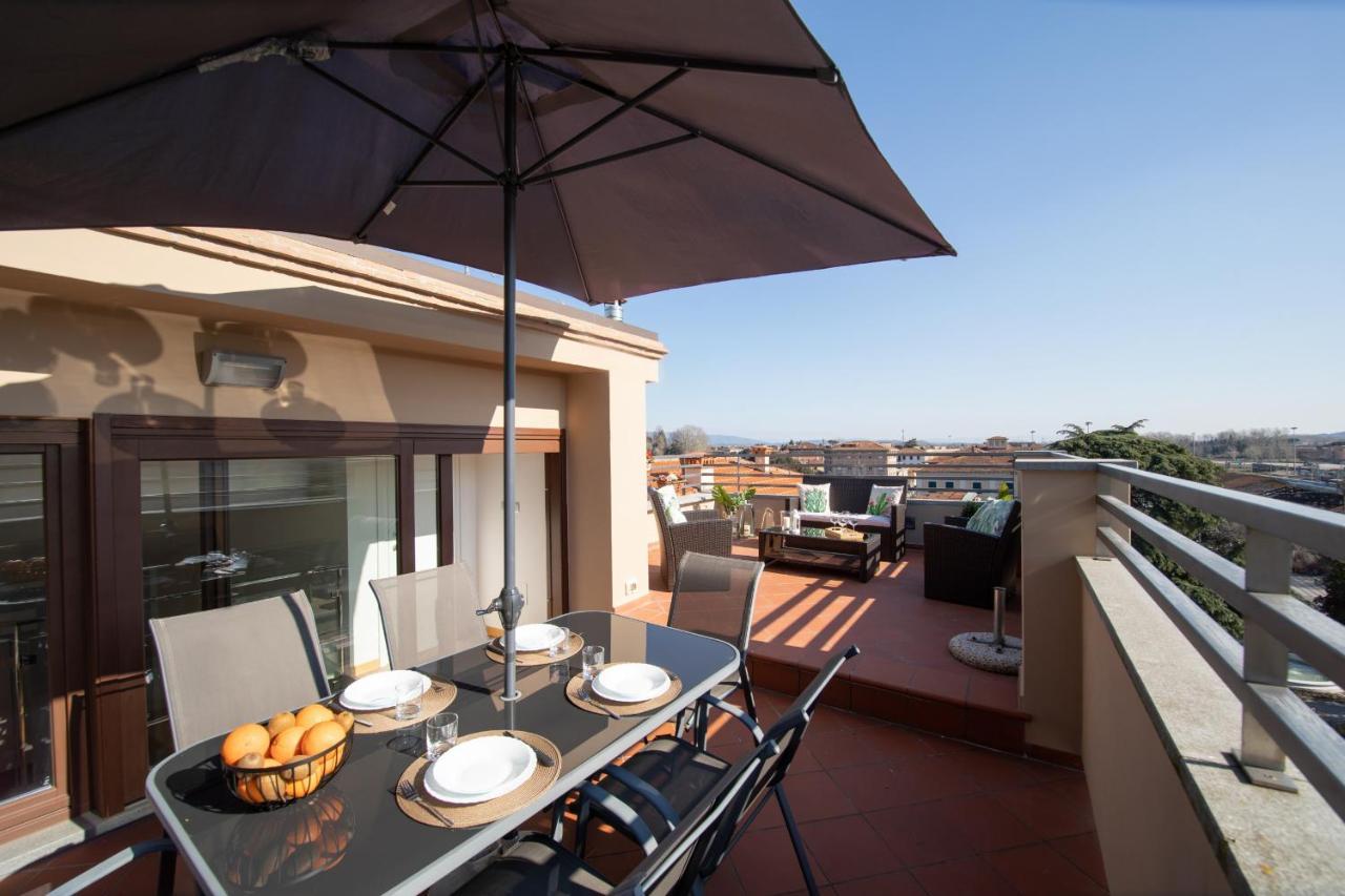 Rooftop Delight With Terrace Lucca Exterior foto
